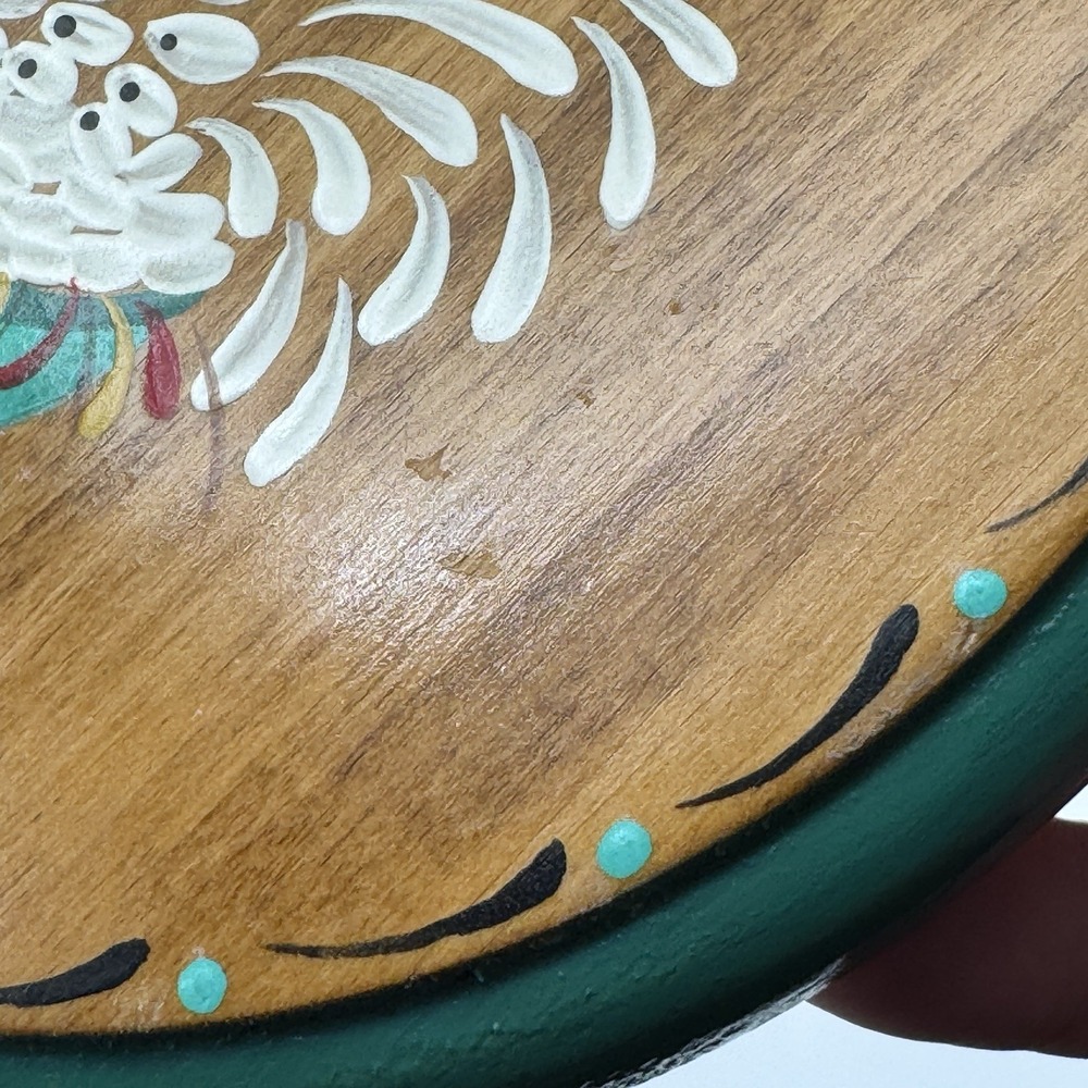 Vintage Hand Painted Wood Wall Plaque Rooster in Wash Tub Signed Folk Art 1984 - Picture 5 of 7